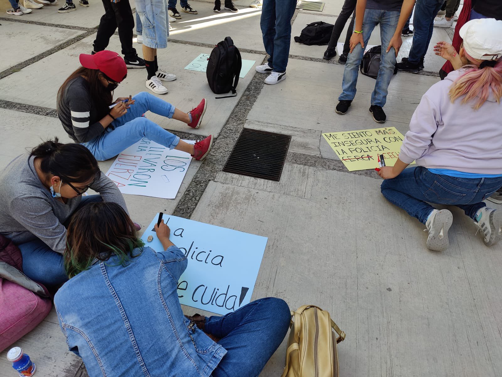 CDH de Puebla investiga arresto de estudiantes de la BUAP