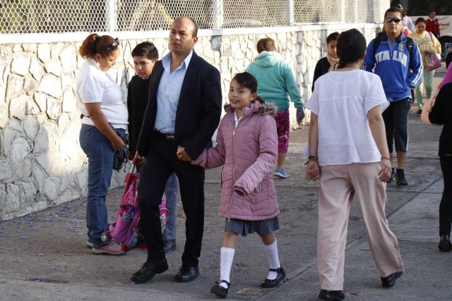 SEP anuncia horario de invierno para escuelas de Puebla