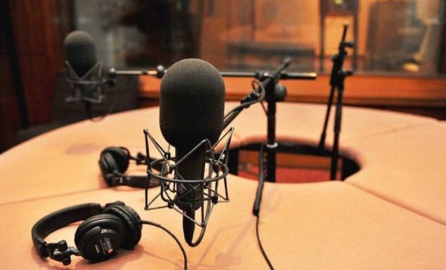 Participan 354 emisoras en congreso de radios comunitarias en la BUAP