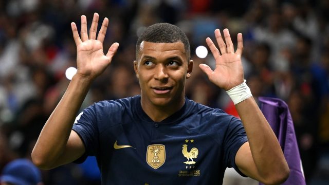 Francia derrota a Australia con cómoda victoria de 4-1