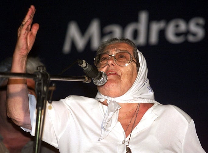 Pesar en el mundo de los DDHH por muerte de Hebe de Bonafini, presidenta de Madres de Plaza de Mayo