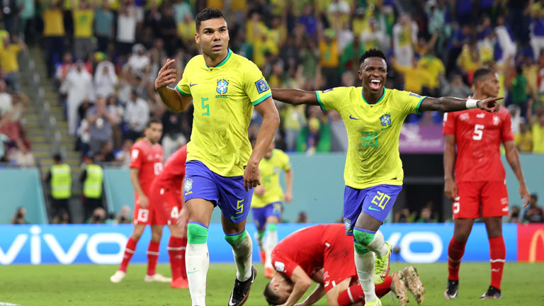 Sin Neymar y con un apagón en el estadio: Brasil derrotó a Suiza 1-0 y se metió en los octavos de final