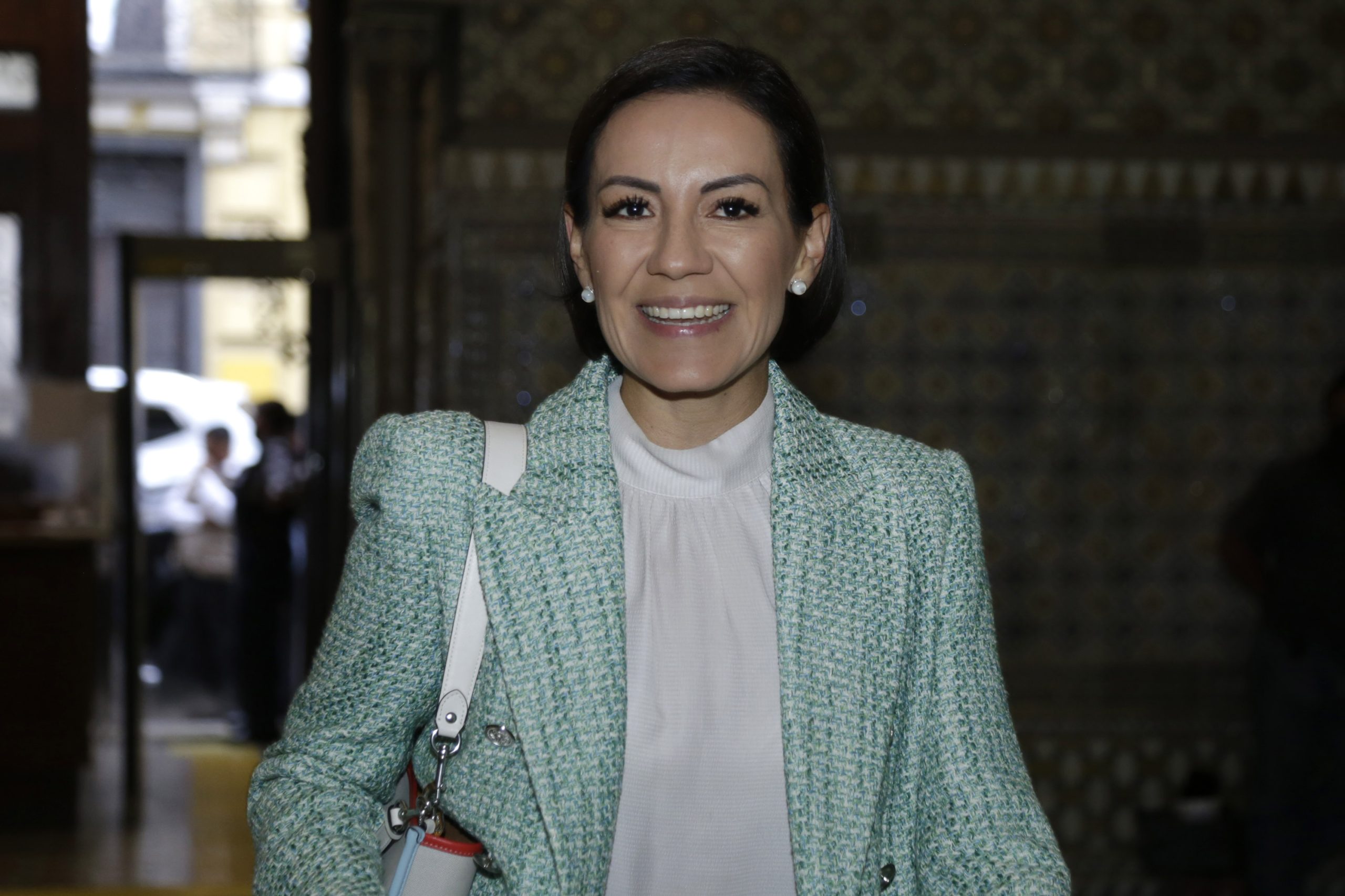 Diputada del PT descarta salida del Congreso de Puebla