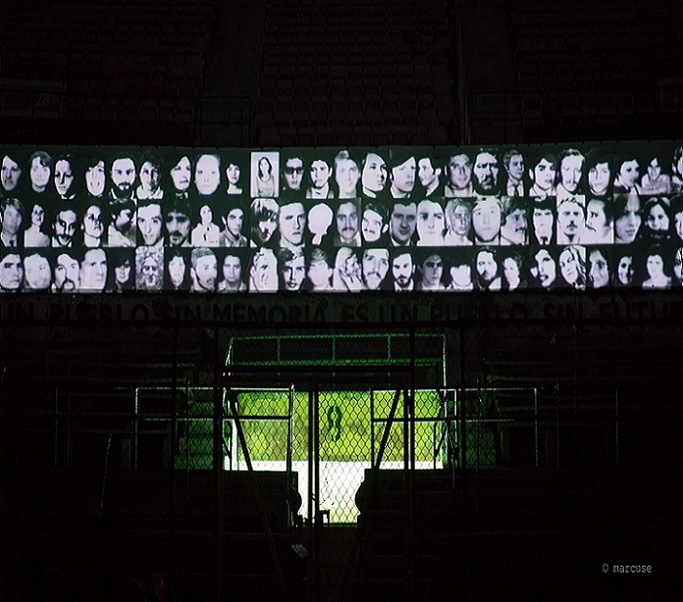 <strong>Luz y memoria: Sitios de Memoria de Chile son visibilizados en nueva plataforma digital de proyectos lumínicos</strong>