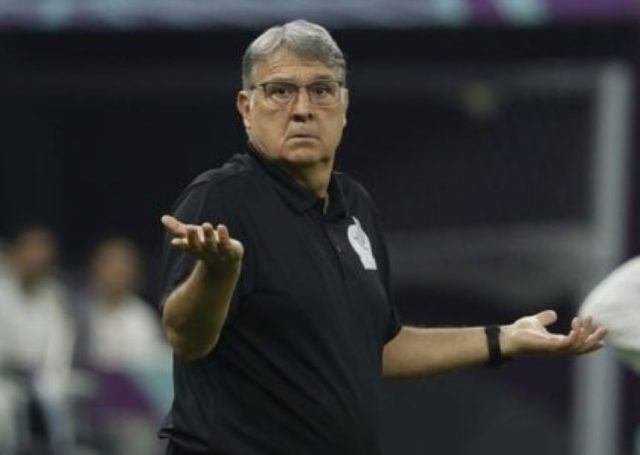 Martino reconoce que la actuación de México en Qatar fue un fracaso
