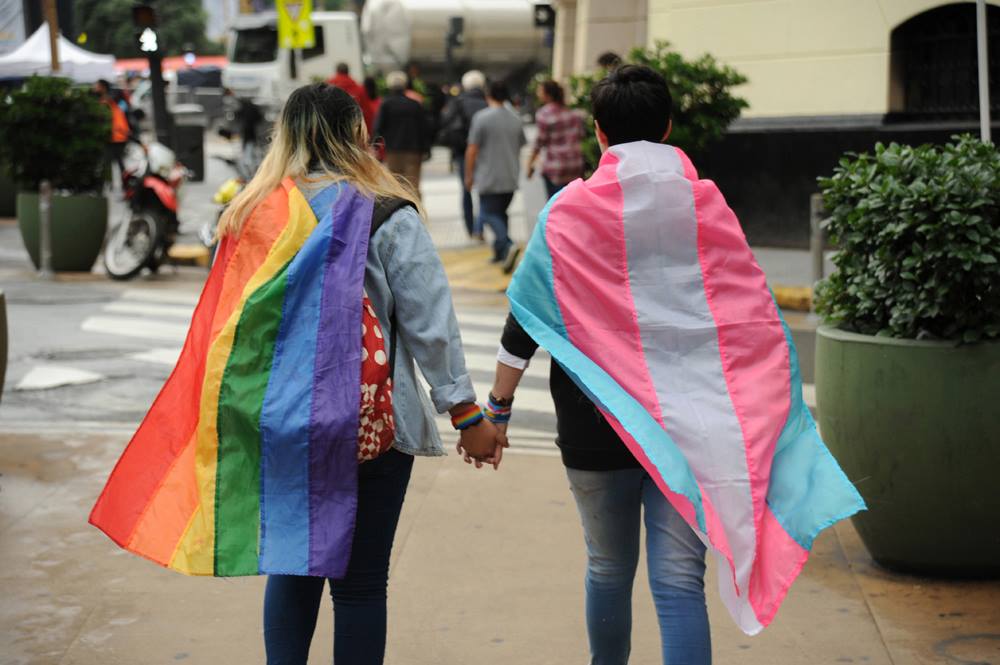 Aumenta el número de jóvenes que se declaran parte de la comunidad LGBTIQ+: el 12% reconoce una orientación sexual diversa y el 1,7% señala ser trans
