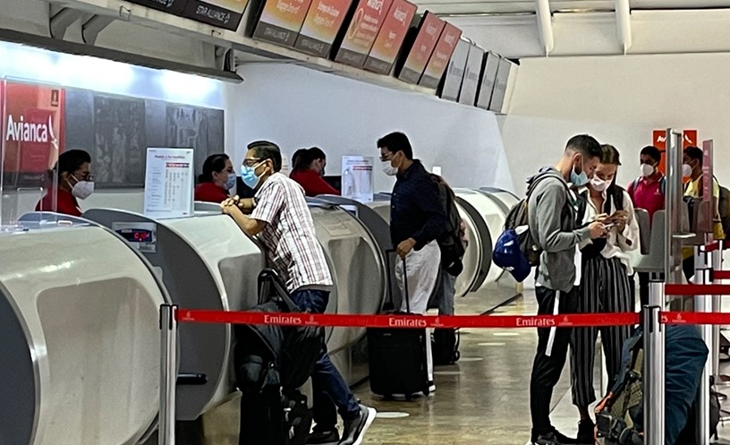 Aeropuerto de la CDMX regulariza operaciones tras interrupción por niebla