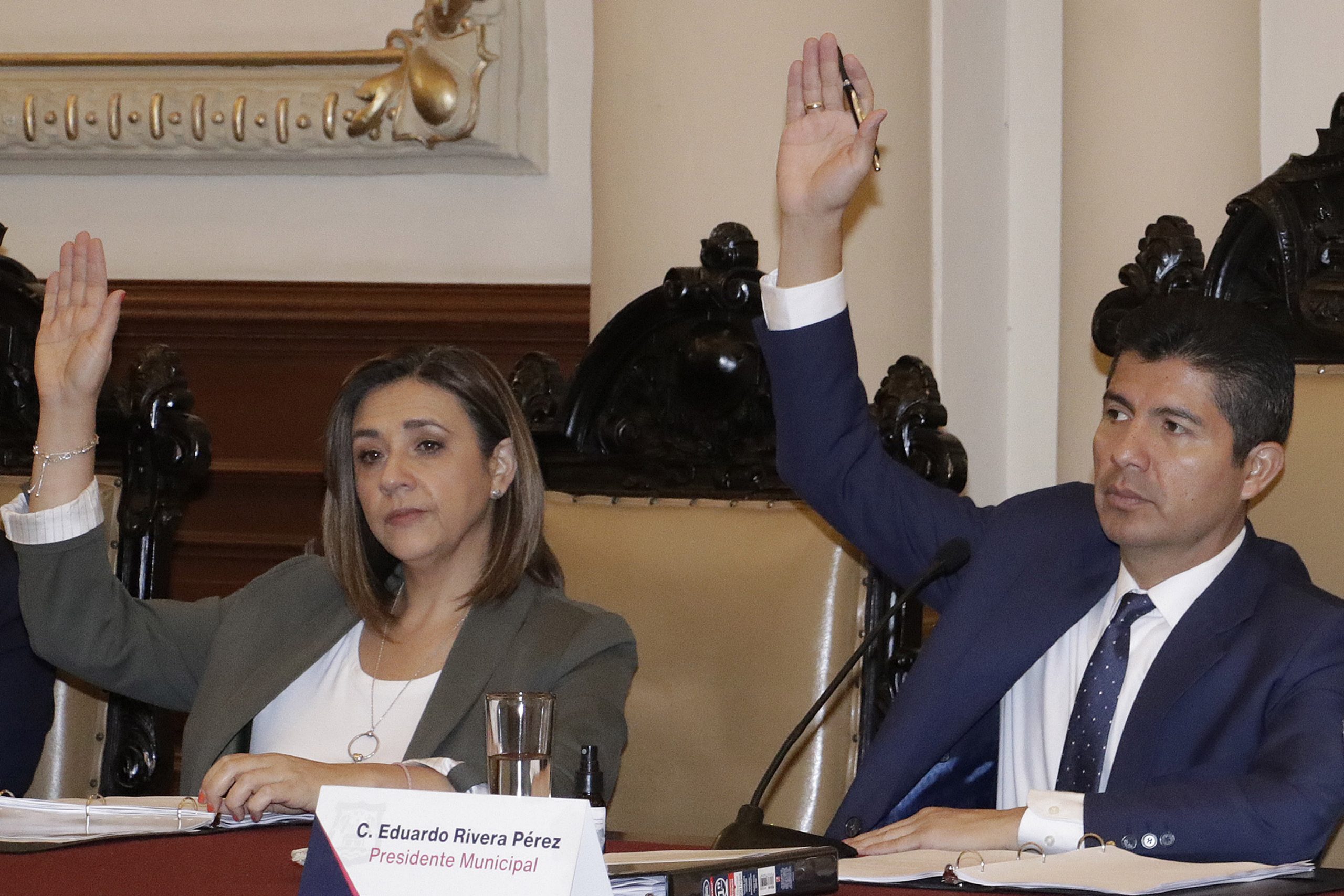 Ayuntamiento piensa dar contratos de 420 mdp a sus «amigos»: Morena