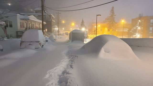 Por tormenta invernal han muerto 23 personas en Estados Unidos