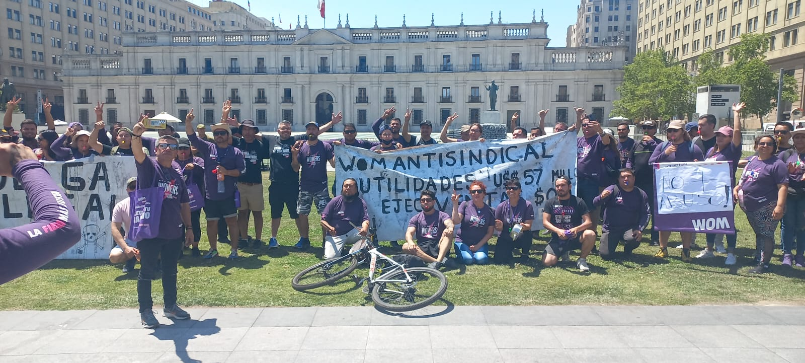 Huelga en WOM: Sindicato denuncia que empresa no respeta su horario laboral y deben trabajar «de sol a sol»