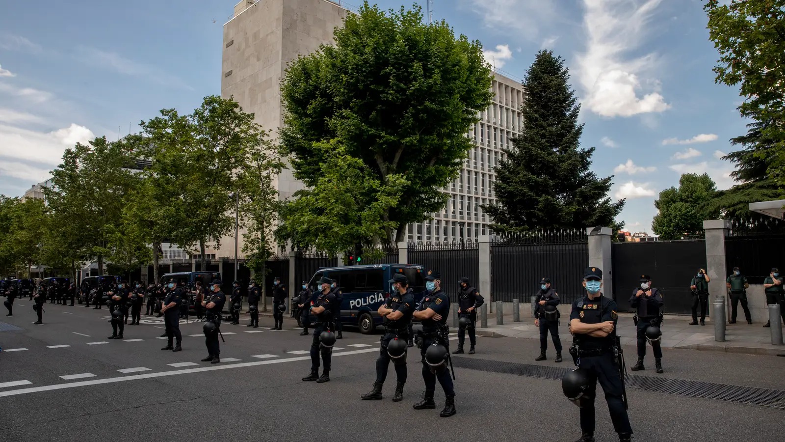 Llega carta bomba a la embajada de EU en Madrid