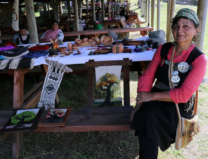 Importante encuentro de cultores y artesanos mapuche huilliche de la región de Los Lagos se desarrolló en Calbuco