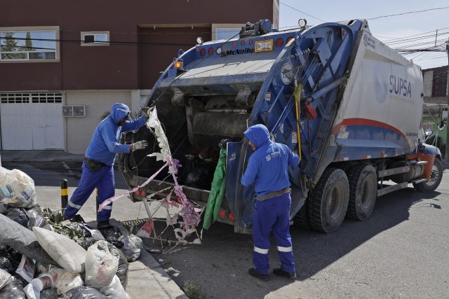Comuna de Puebla continúa con multas a negocios por desechos