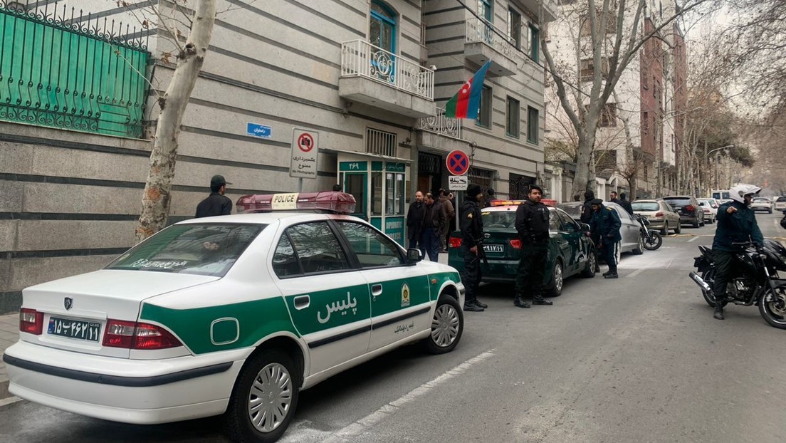 Un muerto y 2 heridos luego de un ataque a la Embajada de Azerbaiyán en Irán