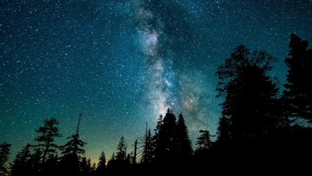 Estudio revela que la visibilidad de las estrellas se erosiona en ciertas partes del planeta