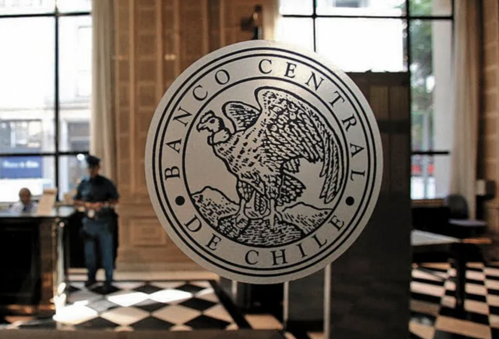 Banco Central mantendrá tasa de interés en 11,25% y advierte que inflación “persiste en niveles elevados”