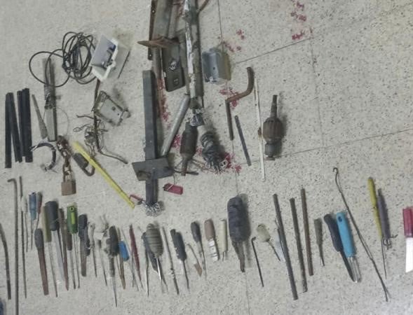 Confiscan desde droga hasta objetos punzocortantes en penal de San Miguel