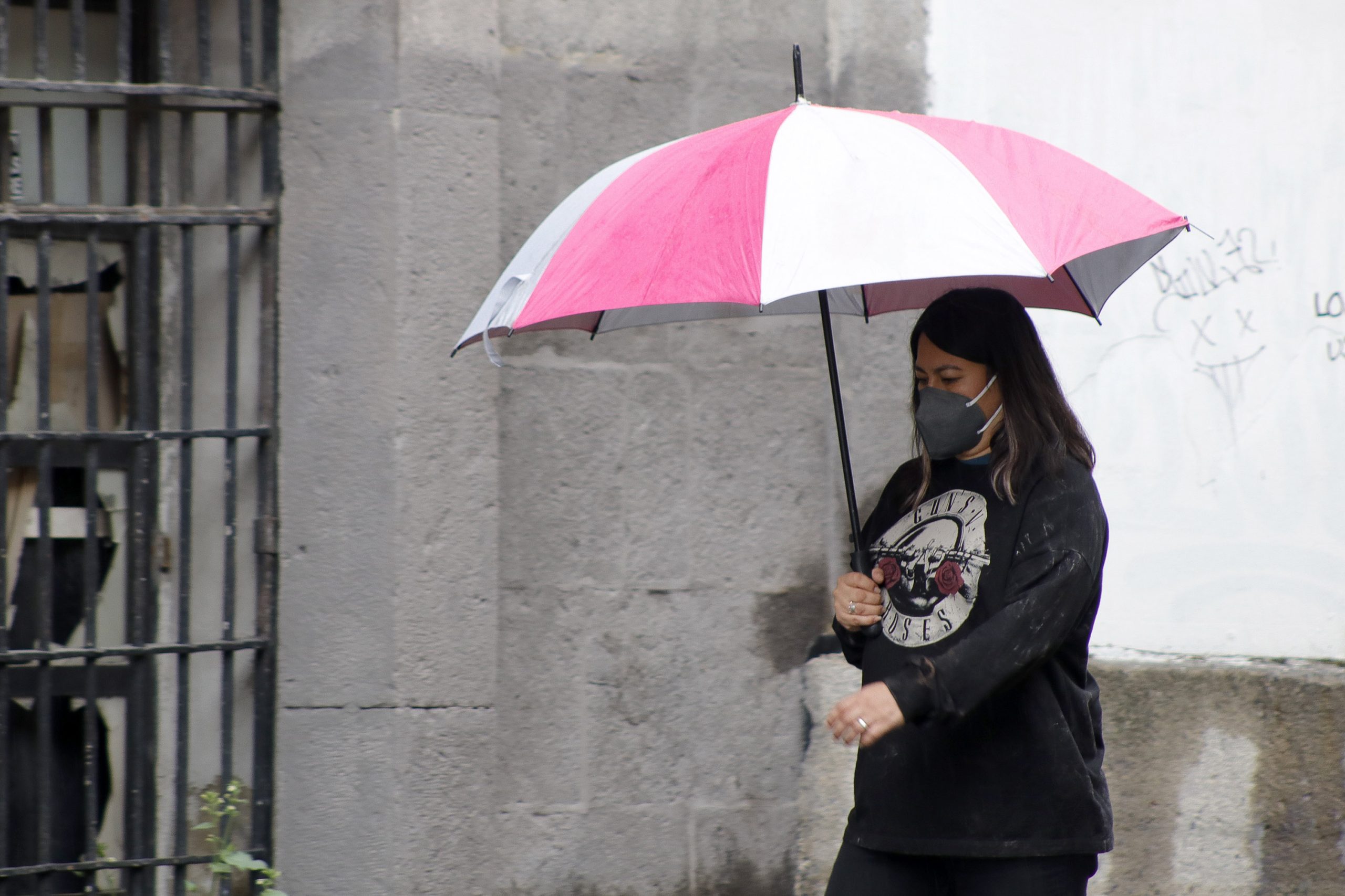 ¡Sal de casa con paraguas! Lloverá en Puebla por frente frío