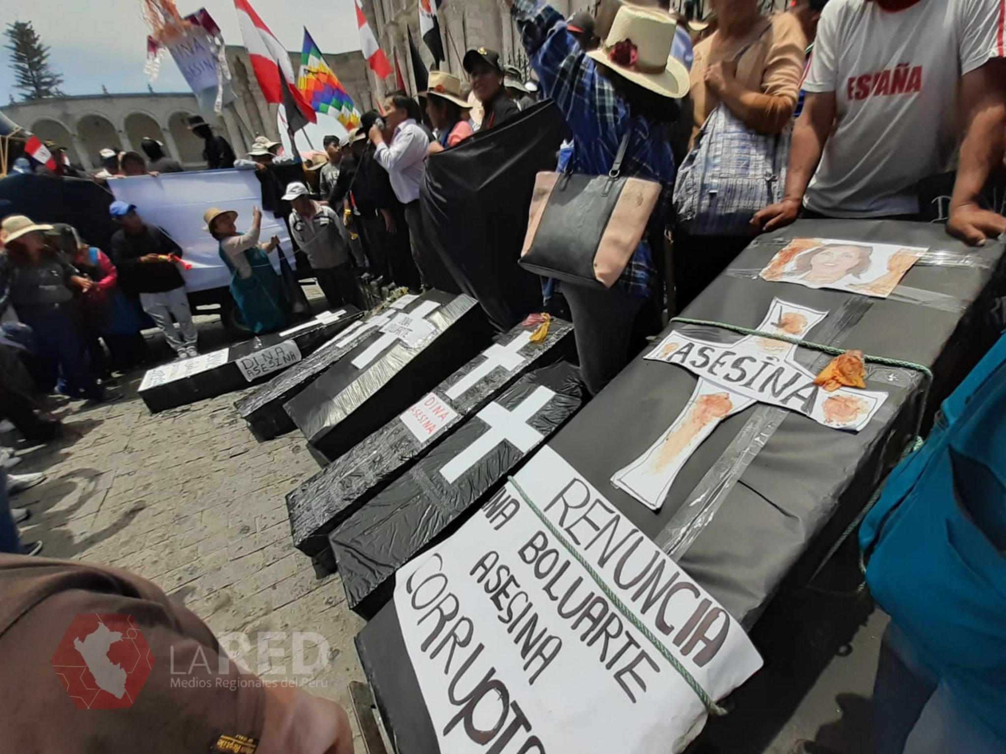 Sigue la inconformidad en Perú; suman 52 muertos por protestas