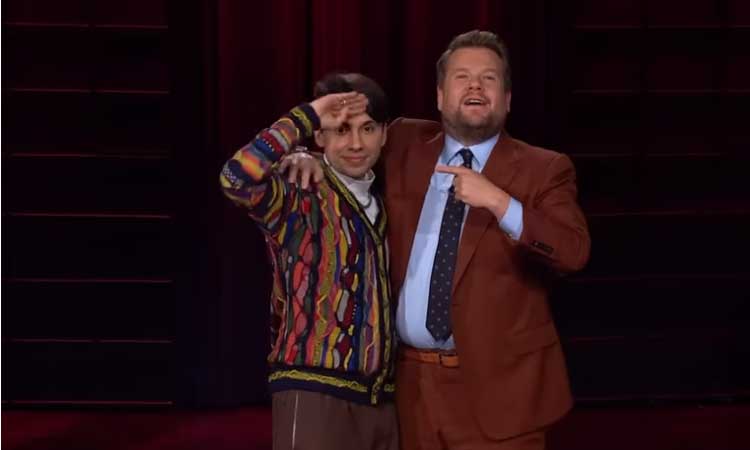 Boric «dibujaba penes en mi frente»: La hilarante rutina con que Copano se lució en el late show de James Corden