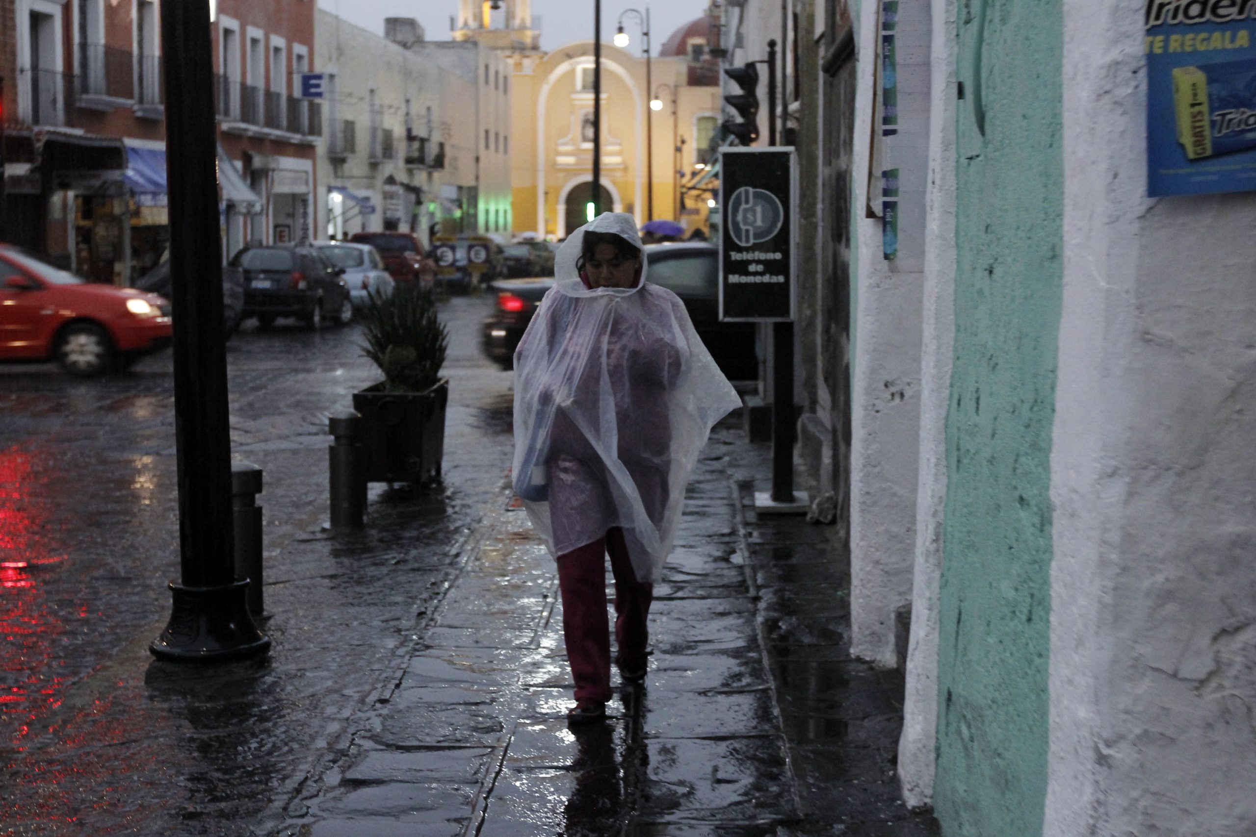 ¿Ya llevas tu paraguas? ¡Pronostican chubascos en Puebla!