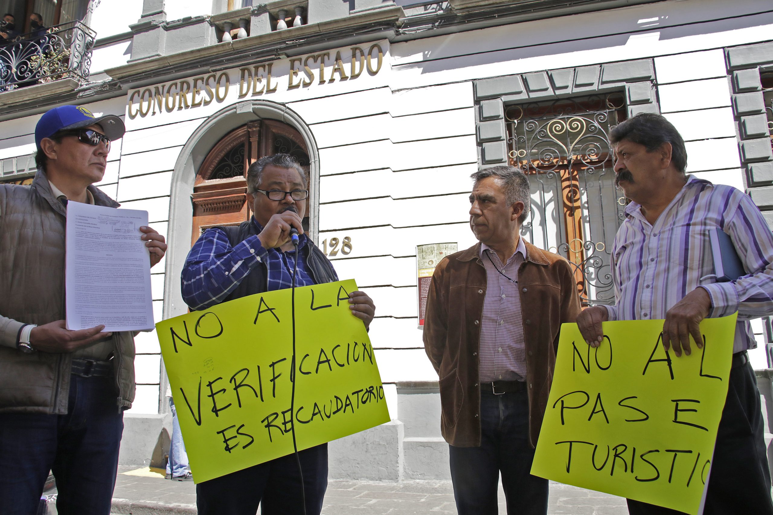 Presidente del Congreso pide a manifestantes acatar programa de verificación