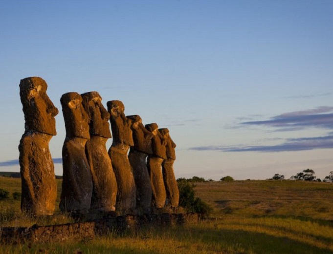 La increíble historia sobre la creación de los moáis y su relación con la fertilidad de la tierra en Rapa Nui