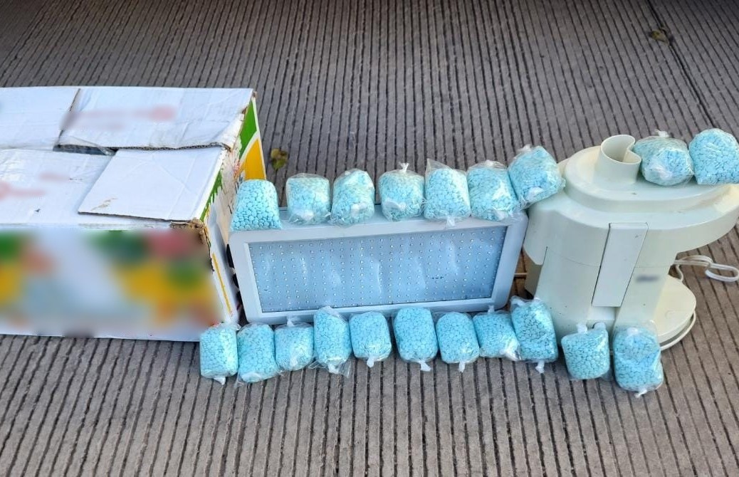 Confiscan 20 mil pastillas de fentanilo en paquetería de Culiacán