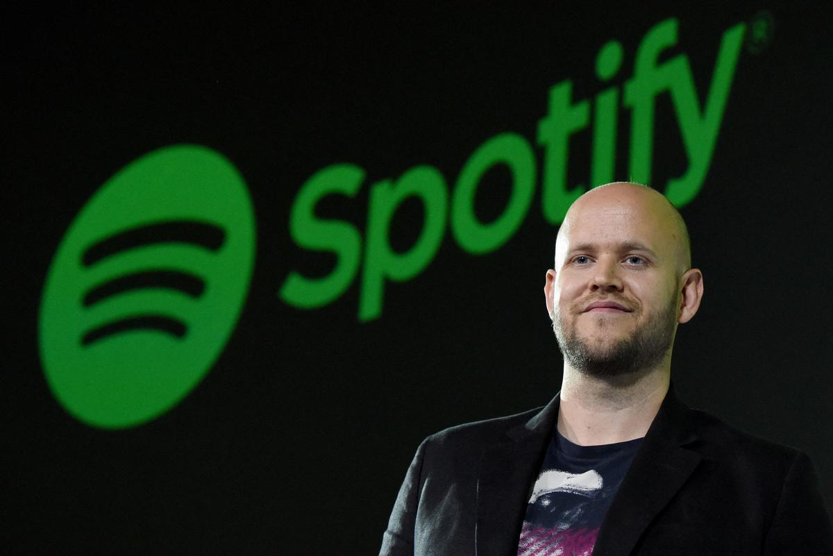 Spotify se suma a los despidos masivo: eliminará 6% de su fuerza laboral