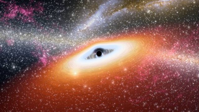 Descubren dos agujeros negros cenando juntos en una fusión de galaxia