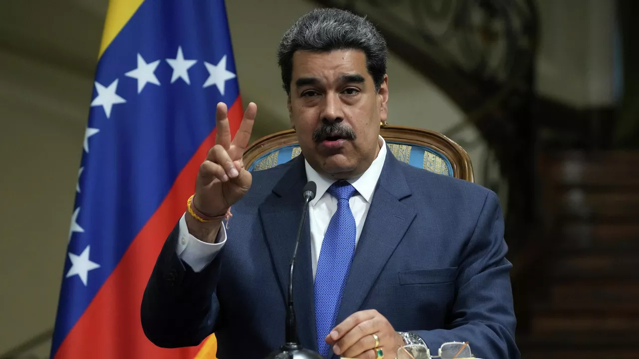 El gobierno de Maduro construirá un nuevo sistema cambiario en Venezuela
