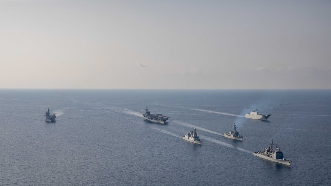 Buques de la OTAN navegan por el mar Adriático en demostración de fuerza