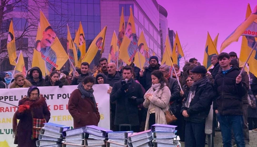 DiEM25: La situación de los kurdos continúa mientras la UE y EU. complacen al régimen de Erdogan