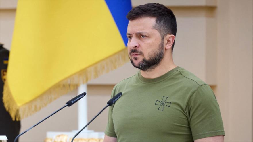 «Estamos enviando gente a entrenarse»: Zelenski asegura que Ucrania se está preparando para recuperar Crimea