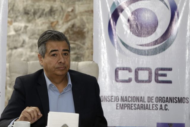 Presentan propuestas para que migrantes inviertan sus remesas en Puebla
