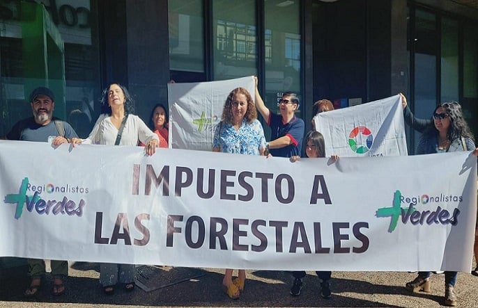 <strong>Solicitan a Ministerio de Hacienda evaluar “impuesto a las forestales” para fortalecer finanzas municipales</strong>