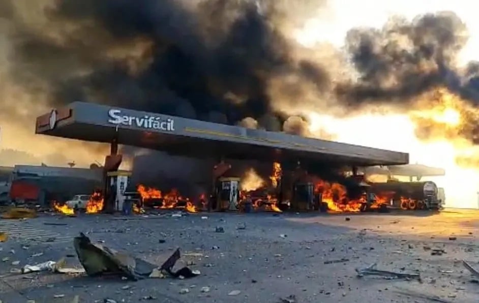 Pipa explota en gasolinera de Tula Hidalgo