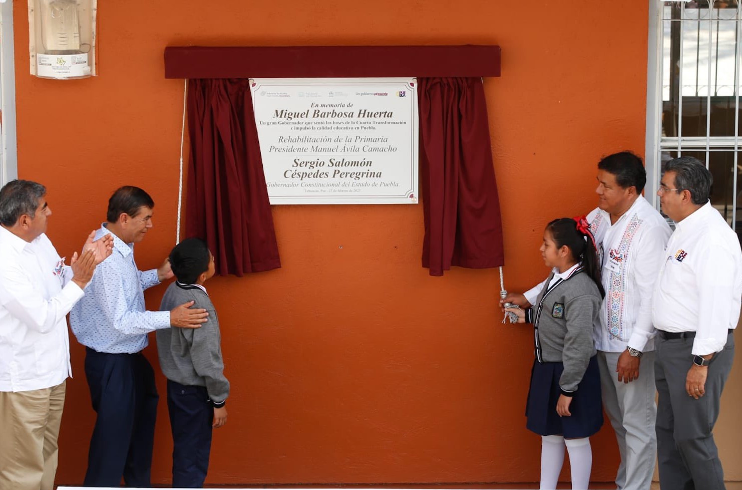 Tehuacán recibe apoyos y estrena obras por 22 mdp