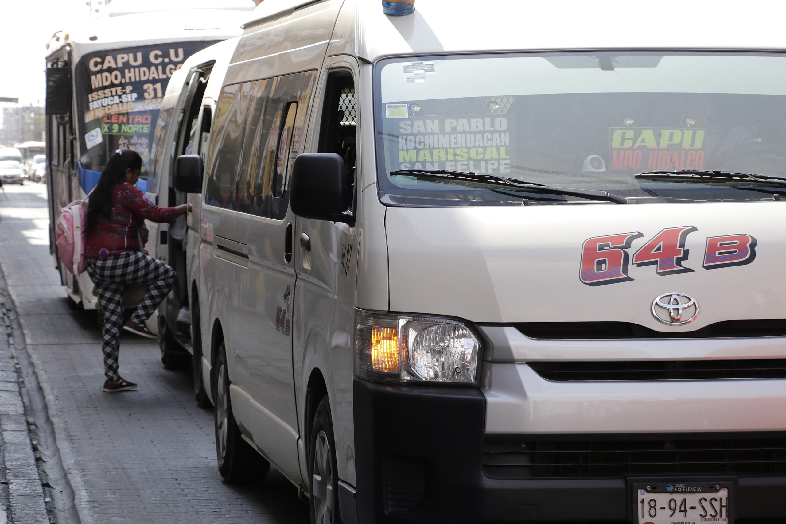 Más de 17 mil unidades de transporte público cumplen verificación en Puebla