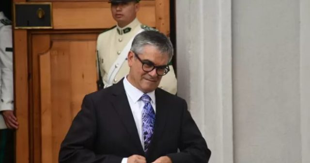 Gobierno no insistirá con reforma tributaria en el Senado: anuncia «ronda de consultas»
