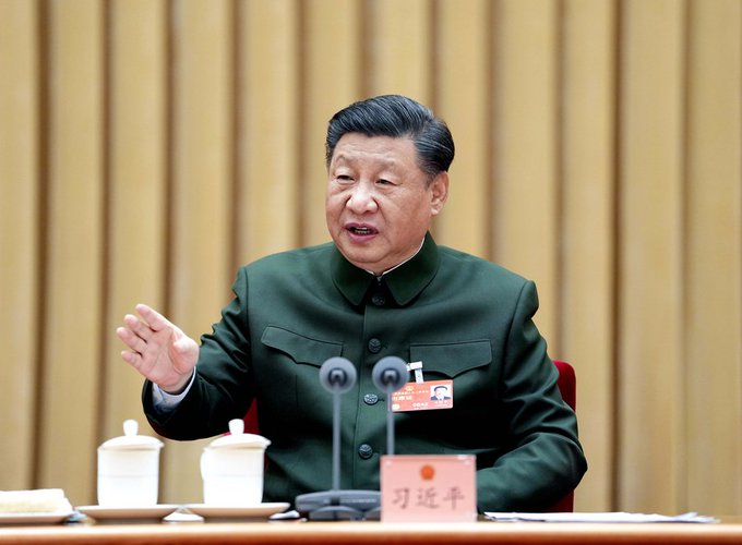 Xi Jinping insta a China a aumentar su poderío militar a través de la innovación tecnológica