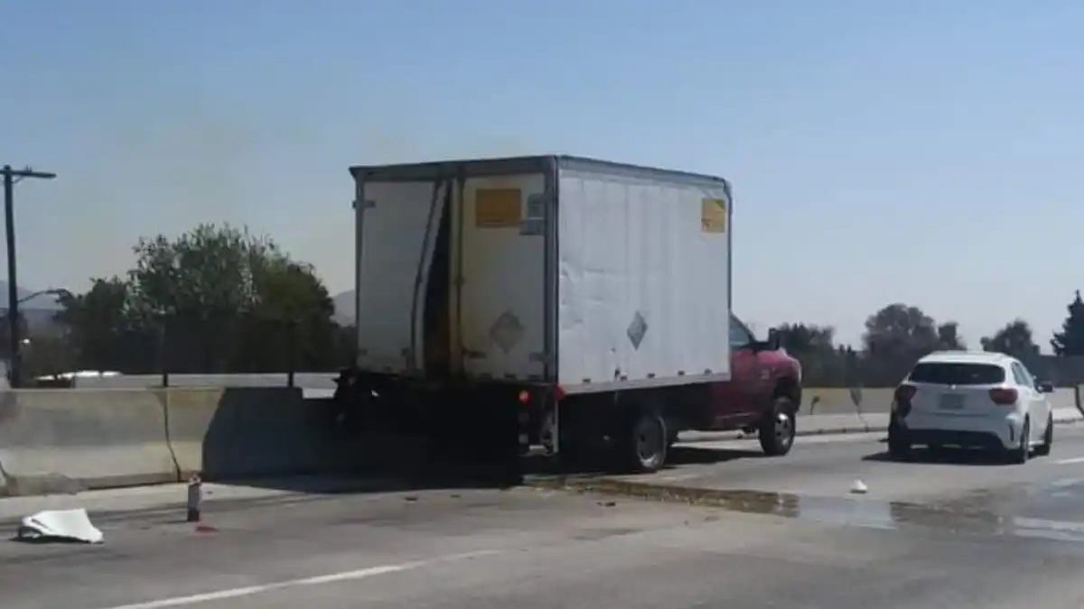 Por derrame de químicos cierran autopista Puebla-Orizaba