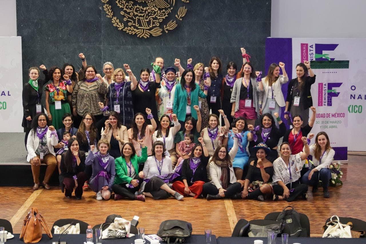 Mujeres de más de 30 países fundan Internacional Feminista en México