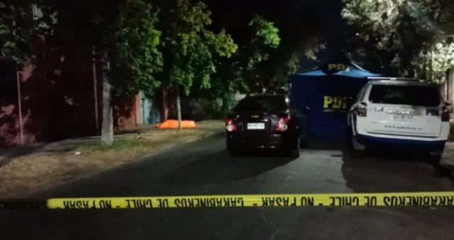 Un hombre es asesinado a balazos en plena vía pública en Santiago Centro