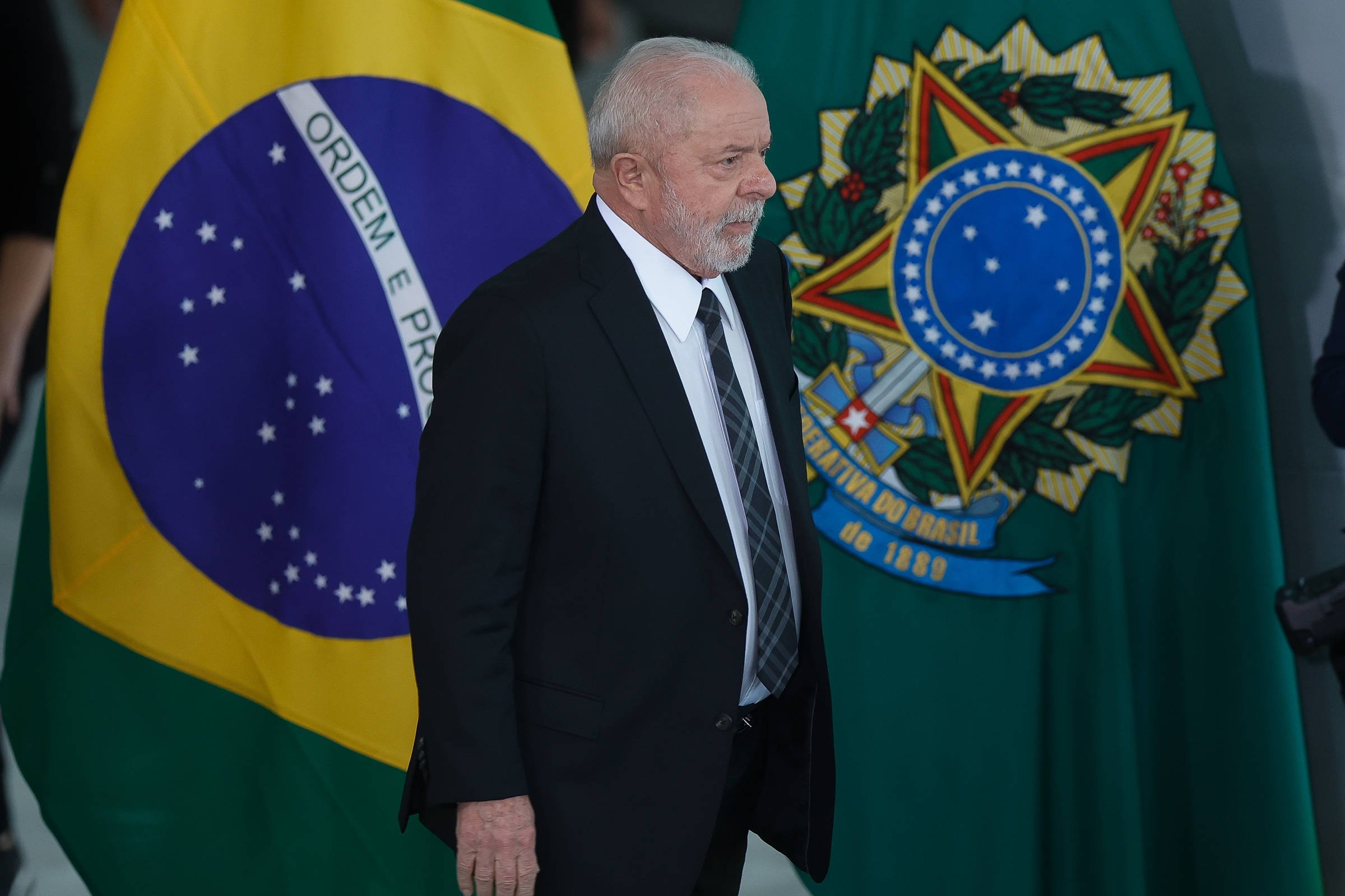 Lula quita a los militares el control de la agencia de inteligencia y la transfiere al Ministerio de la Casa Civil