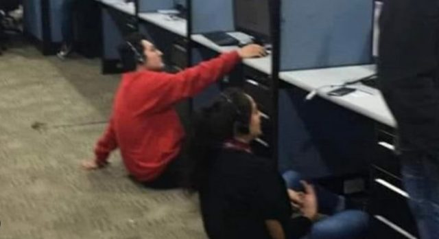 Revelan que en call center si no vendes lo que te piden ¡Te quitan la silla!