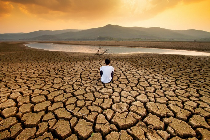 El agua se agota por actividades industriales, aumento de la población y cambio climático