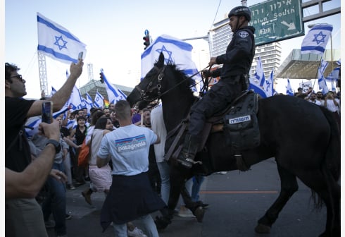 Protestan miles de personas en Israel contra reforma judicial de Netanyahu