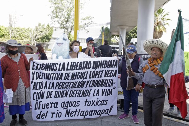 Protestan por nuevo juicio contra López Vega; la audiencia, este miércoles