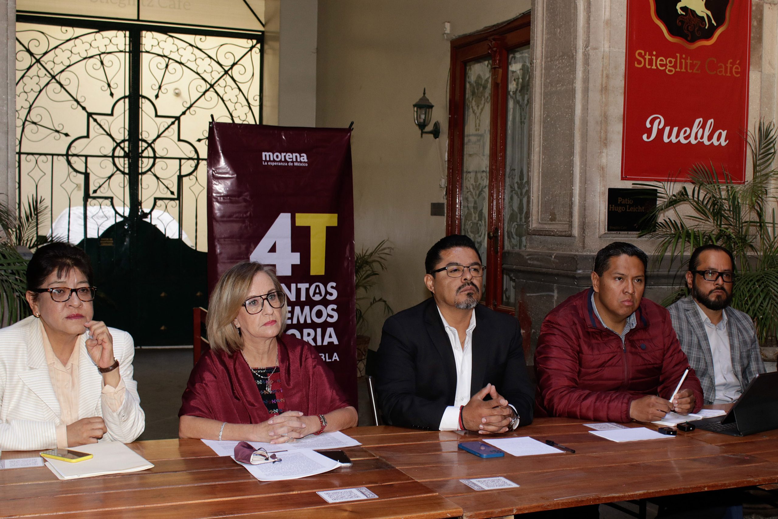 Regidores morenistas denuncian posible desvío de recursos en rehabilitación de mercado Amalucan